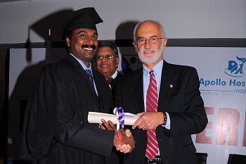 Dr. A.N.Venkatesh recieves his MCEM certificate from Dr. Ed Glucksman, Vice President of College of Emergency Medicine, UK.